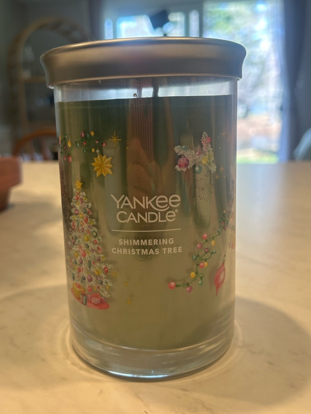 Yankee Candle 20oz Candle Shimmering Christmas Tree